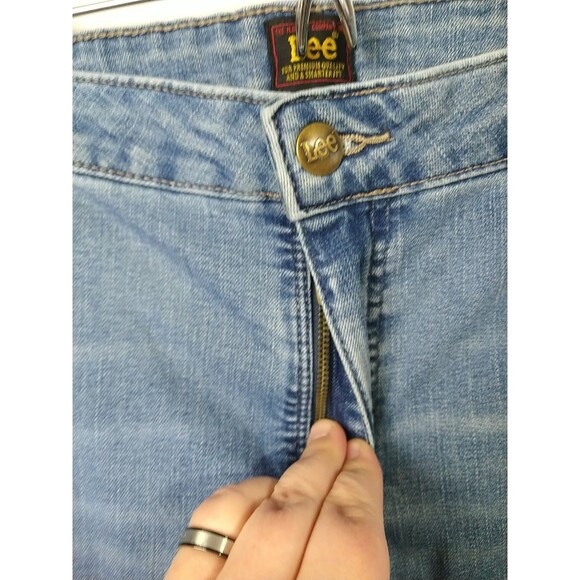 Lee Woman 20 Denim Capri Jeans Straight Zip 5 Pocket Norm Core Medium Wash - Picture 6 of 11